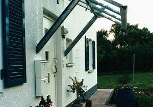 Überdachung mit Glaselementen